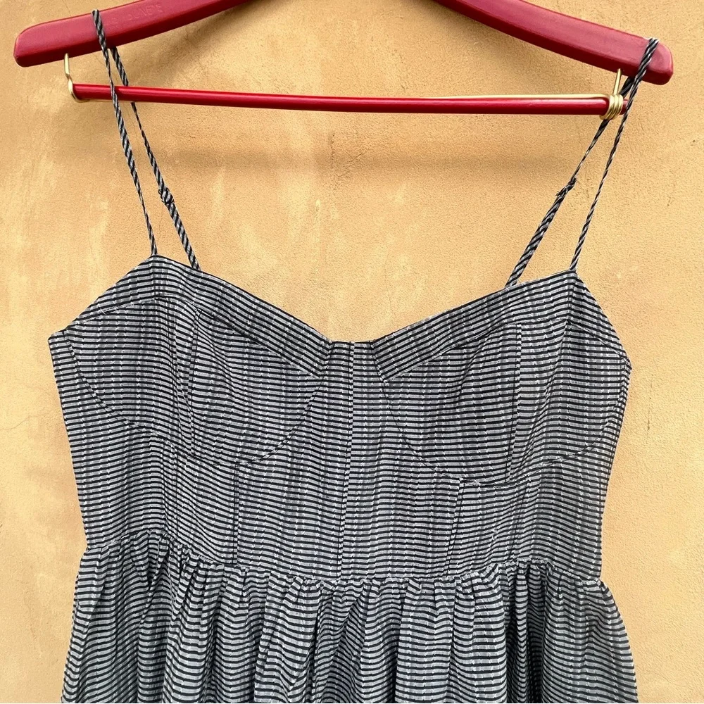 Wayf - Black and White Midi Dress - Picture 6 of 7